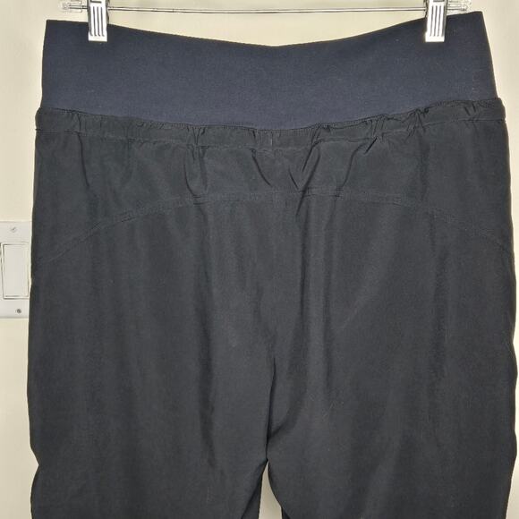 ATHLETA Black Ruched Jogger Pants Fully Lined Size 8 - Picture 6 of 7